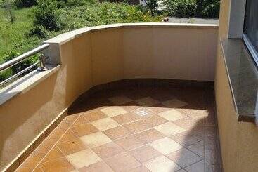 آپارتمانهای توریستها Apartment Pucurica Ii