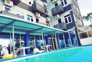 هتل Mountview Tourist Residence