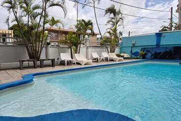 هتل Mountview Tourist Residence