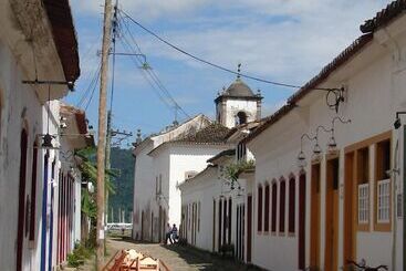 هتل Pousada Flor De Paraty