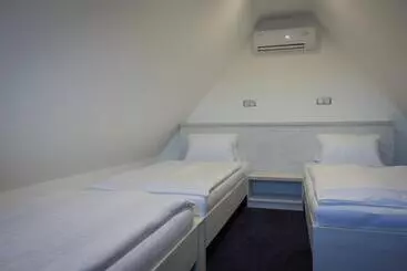 ペンション Villa Kiwi