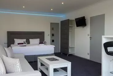 پانسیون Villa Kiwi