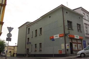 3 Bros' Hostel Cieszyn