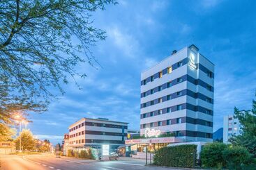 فندق Hôtel Rallye & Entrées Aux Bains De La Gruyère