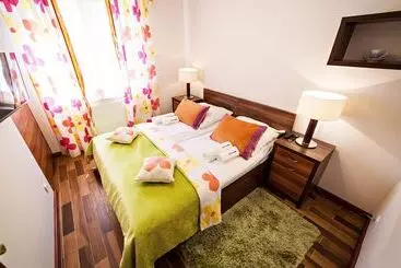 آپارتمان‌های توریست‌ها Apartamenty Sun & Snow Karpacz Myśliwska