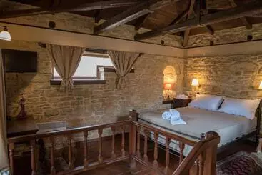 ホテル Paradosiako Saratsi   Traditional Guest House