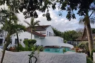 Aamiaismajoitus (B&B) Umuzi Guest House