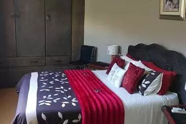 Aamiaismajoitus (B&B) Umuzi Guest House