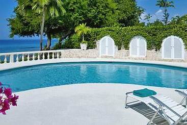 Vakantie-appartementen Villa Whitegates