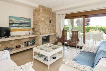 شقق خاصة سياحية Belus Luxury Villa I