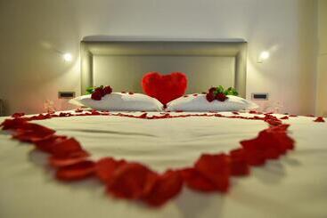 پانسیون Pompei Inn Ruins B&b Luxury Suite