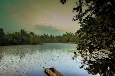 Отель Syna Tiger Resort Bandhavgarh