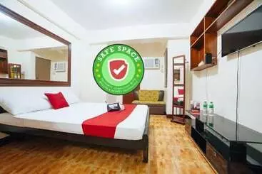 Pension Reddoorz @ Palanan Makati 2