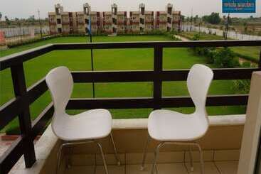 호텔 Vrinda Anandam Resorts