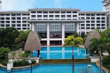 Haikou Zhushan Yingbin Bandao Apartment