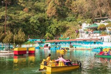 Hotel The Park By Oyo Rooms