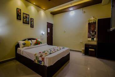 Hotell Oyo Home 14182 Graceful Studio