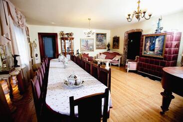 פנסיון Dworek Mazurski Lizer