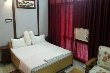 Hotel Royal Inn