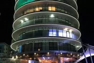 Aparthotel Mamaia White Tower