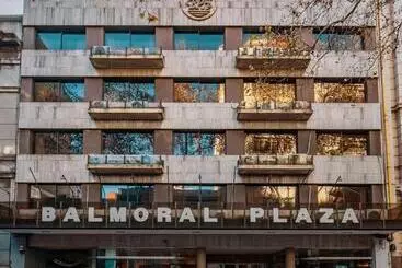 فندق Balmoral Plaza