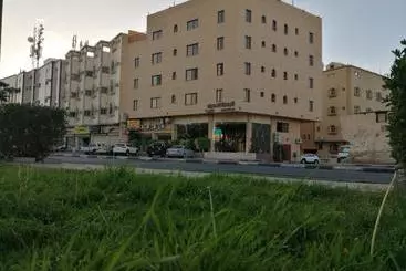 Huoneistohotelli Al Ramla Al Hamra Furnished Units