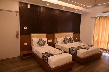 Szálloda Grand Cascade Chennai