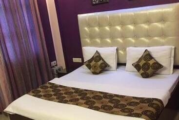 בית מלון כפרי Krishna Inn