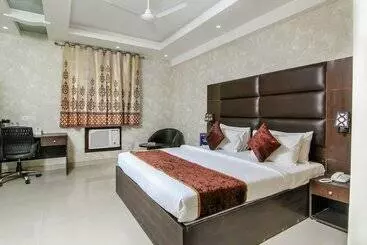 Hotel S.n.a. Grand