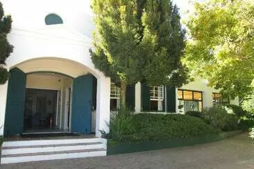 コテージ Eikendal Lodge