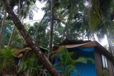 酒店 Saturn Beach Cottage