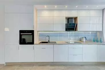 ツーリストアパートメント Elite Apartments Marine Suite