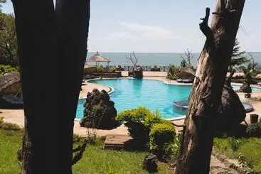 Hotel Kuriftu Resort & Spa Lake Tana