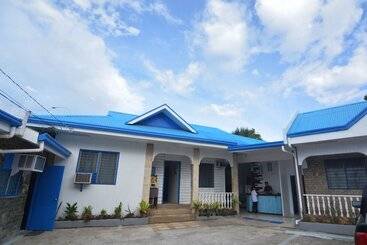 Hotel Highway To H Inn   Totolan