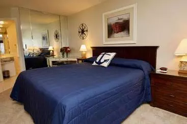 Baileys Harbor Yacht Club Resort