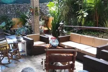 ペンション Coyaba Tropical Elegant Adult Guesthouse
