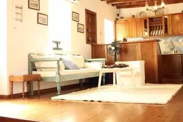 Hotel Mariakis Luxury Studios