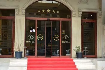 Lara Hotel And Spa