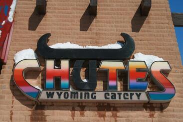 Отель Douglas Inn And Conference Center