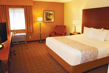 בית מלון כפרי La Quinta Inn By Wyndham Minneapolis Airport Bloomington