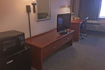 فندق La Quinta Inn By Wyndham Milwaukee West Brookfield