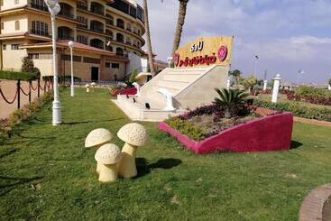 هتل آپارتمان Fayed Armed Forces