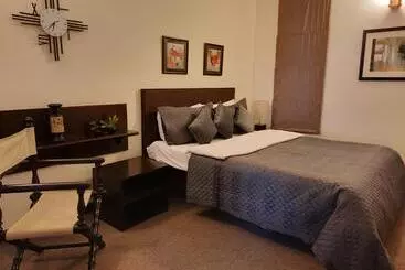 تختخواب و صبحانه Bhurban Valley Cottages 2