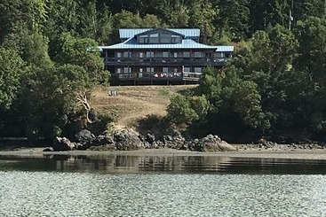 Aamiaismajoitus (B&B) Arbutus Cove Guesthouse