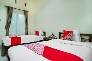 Otel Capital O 540 Esther