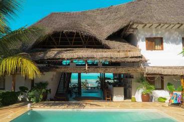 Отель Hekaya Zanzibar