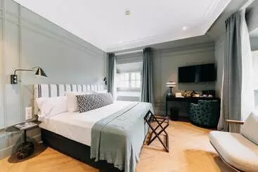 هتل Petit Palace La Hermosa