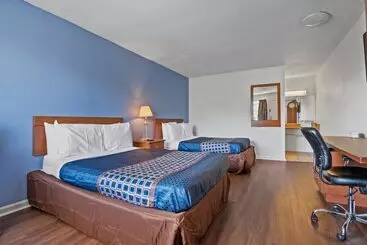 Motelli Economy Lodge Portsmouth