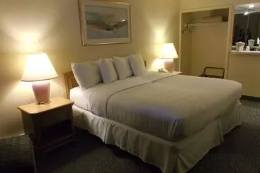 Bonnie Castle Resort & Marina