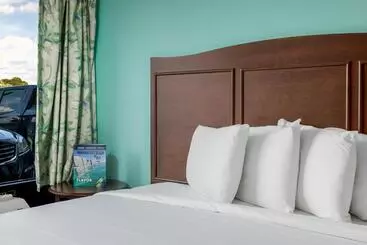 فندق على الطريق Bikini Beach Resort